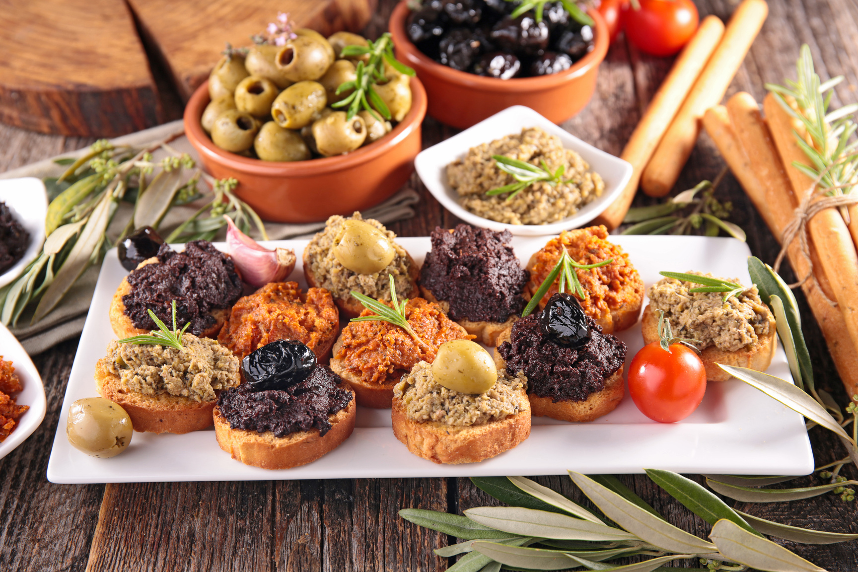 tapenade toast, dining canape, olive and herb