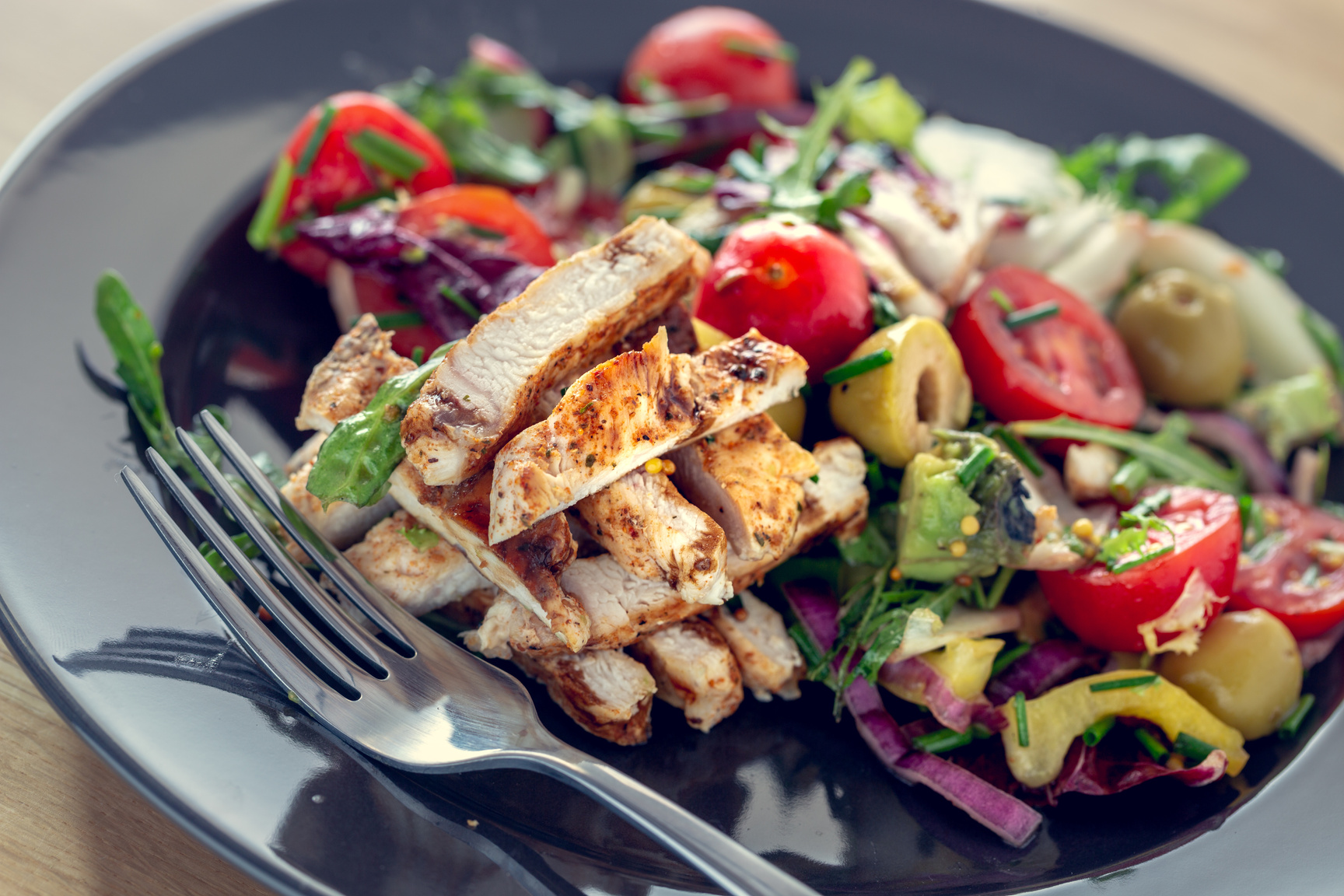 Grilled chicken salad and vegetables. Dietetic healthy food.